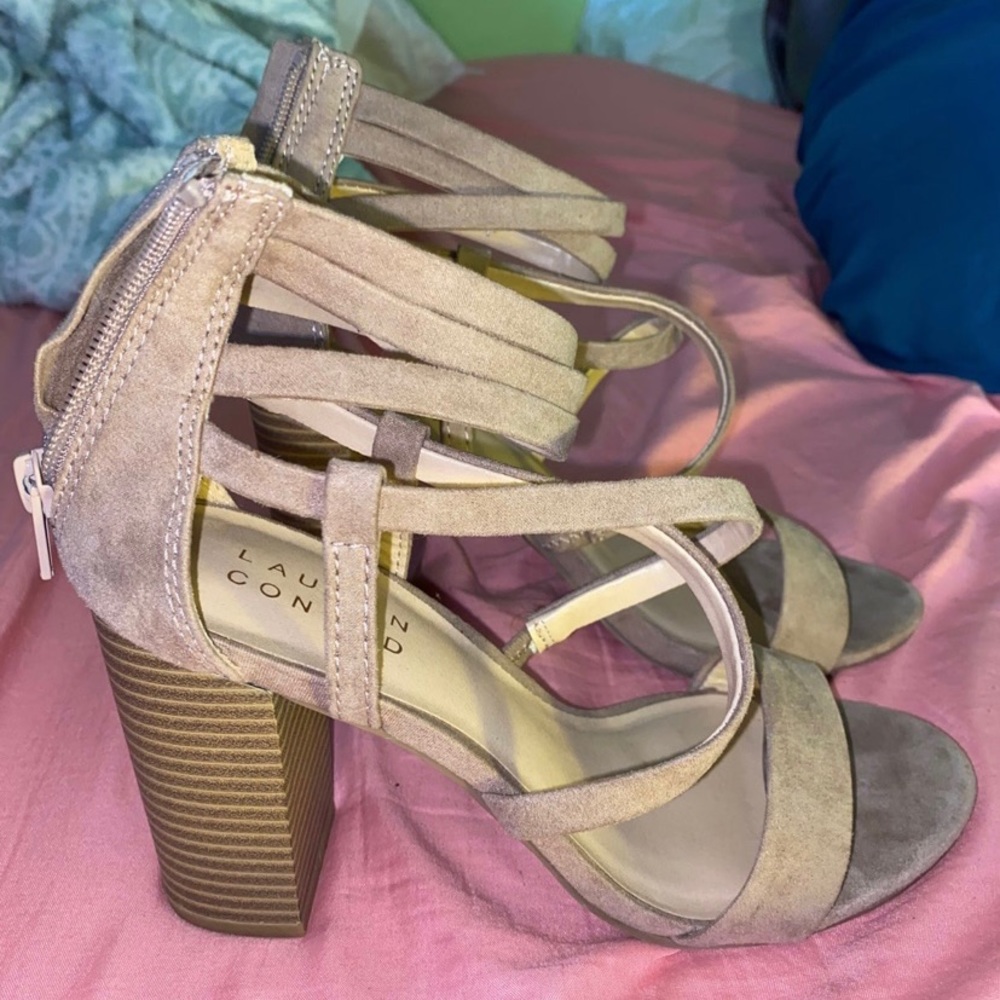 Lauren Conrad Wedge heels